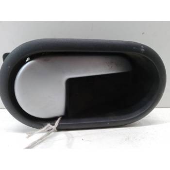 MANETA INTERIOR PUERTA TRASERA DERECHA 2S61A22600 