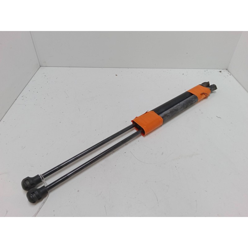 Recambio de amortiguadores malet/porton para dacia sandero ii tce 90 (b8m1, b8ma) referencia OEM IAM   