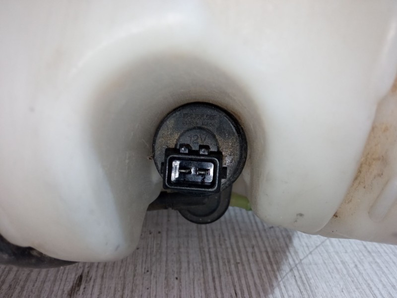 Recambio de botella liquido limpiaparabrisas para opel meriva a monospace (x03) 1.6 (e75) referencia OEM IAM 13248320  