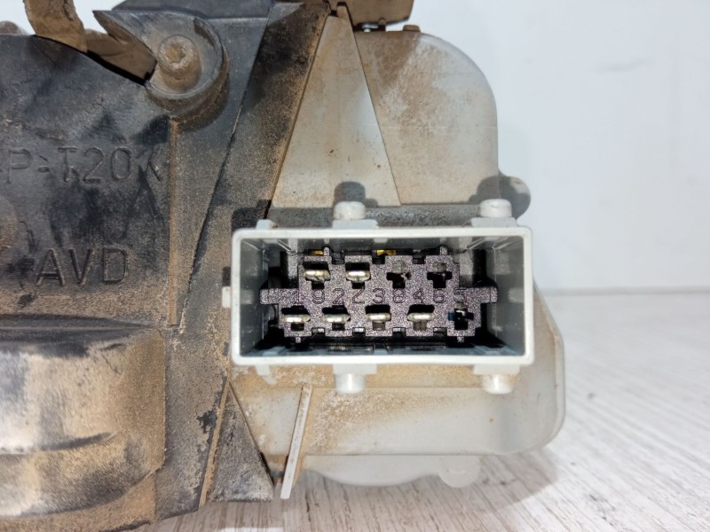 Recambio de cerradura puerta delantera derecha para citroën xsara (n1) 1.9 d referencia OEM IAM   