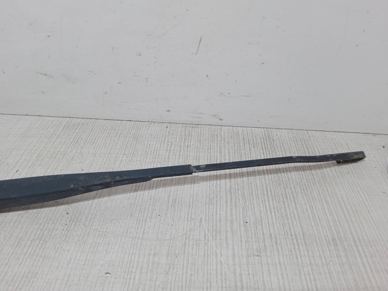 Recambio de brazo limpia delantero izquierdo para opel meriva a monospace (x03) 1.6 (e75) referencia OEM IAM   