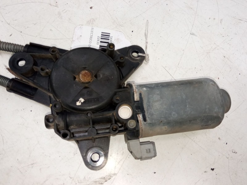 Recambio de elevalunas electrico delantero izquierdo para citroën saxo (s0, s1) 1.4 vts referencia OEM IAM   