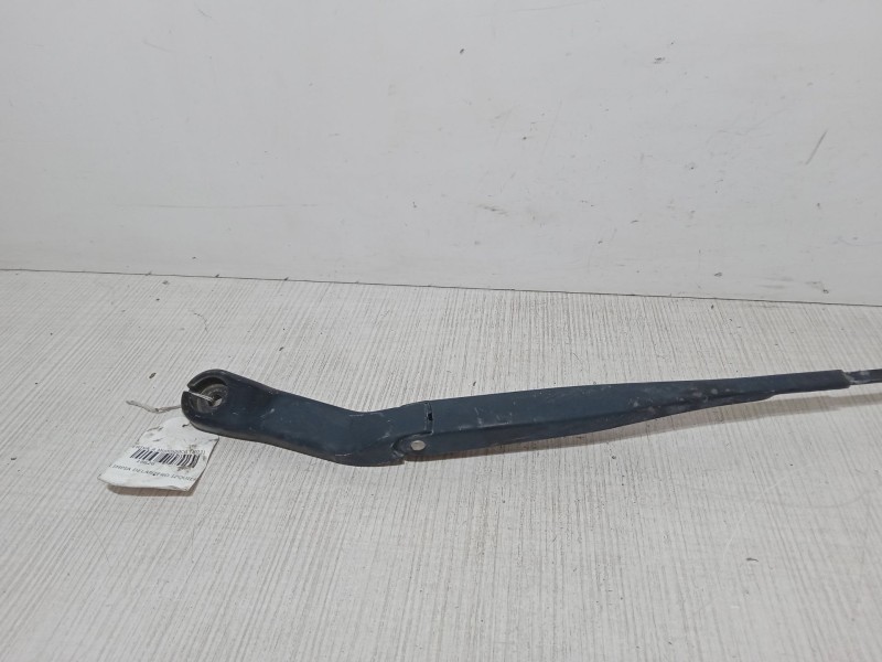 Recambio de brazo limpia delantero izquierdo para opel meriva a monospace (x03) 1.6 (e75) referencia OEM IAM   