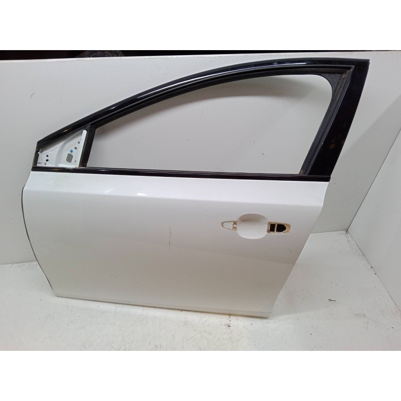 Recambio de puerta delantera izquierda para volvo v40 hatchback (525) d2 referencia OEM IAM   