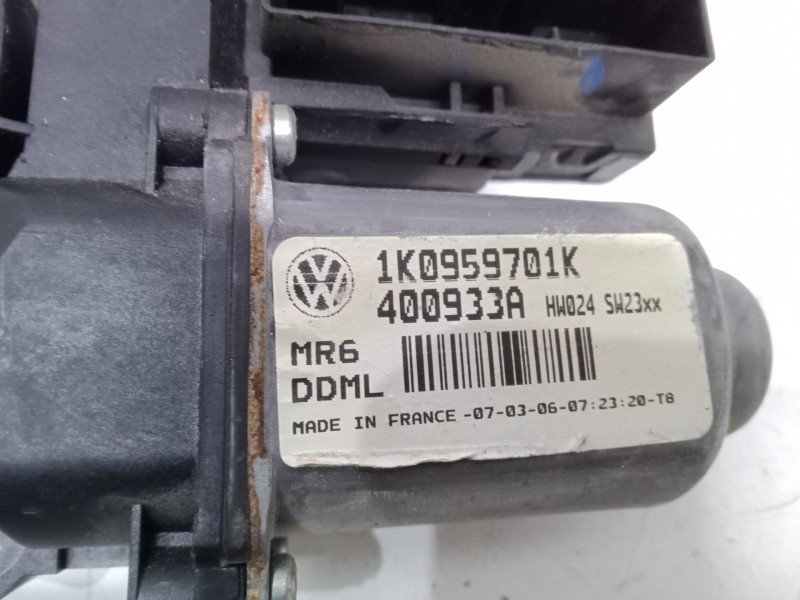 Recambio de motor elevaluna delantero izquierdo para volkswagen golf v (1k1) 1.9 tdi referencia OEM IAM 1K0959793G  1K0959701K