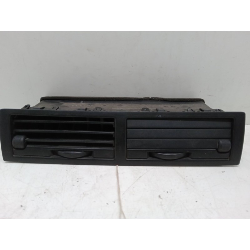 Recambio de aireador central para mazda 2 (dy) 1.4 cd referencia OEM IAM   