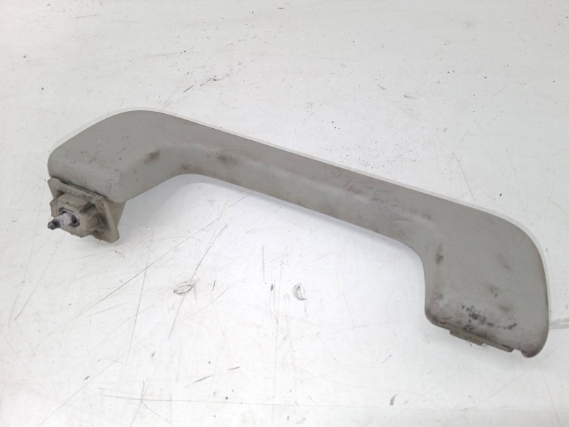 Recambio de asidero del derecho para audi a4 b6 (8e2) 1.9 tdi referencia OEM IAM   