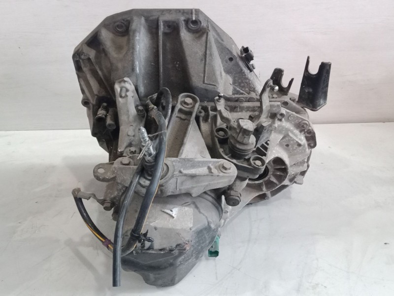 Recambio de caja de cambios manual 5 velocidades para nissan note (e11, ne11) 1.5 dci referencia OEM IAM   