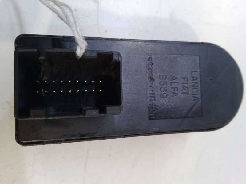 Recambio de mando elevalunas delantero izquierdo para alfa romeo mito (955_) 1.3 multijet (955axh1b, 955axt1a) referencia OEM IA