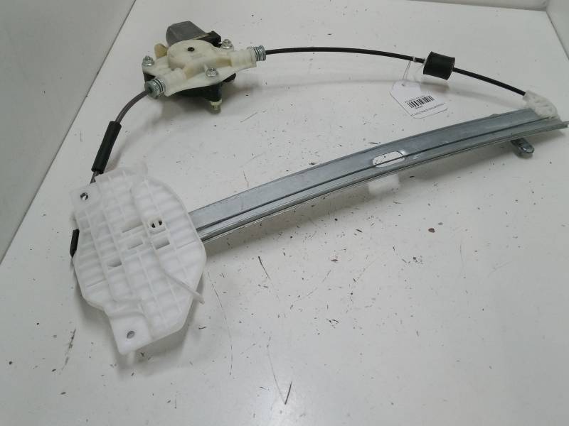 ELEVALUNAS ELECTRICO DELANTERO DERECHO 82460G6000 