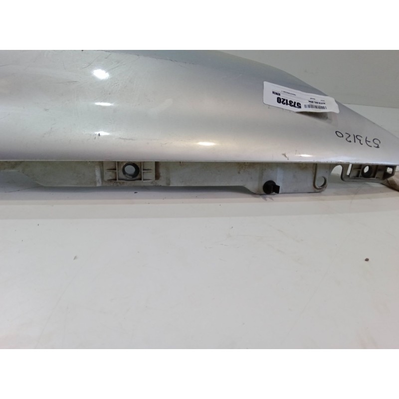 Recambio de aleta delantera izquierda para renault laguna ii (bg0/1_) 1.9 dci (bg08, bg0g) referencia OEM IAM    Recambio de aleta delantera izquierda para renault laguna ii (bg0/1_) 1.9 dci (bg08, bg0g) referencia OEM IAM