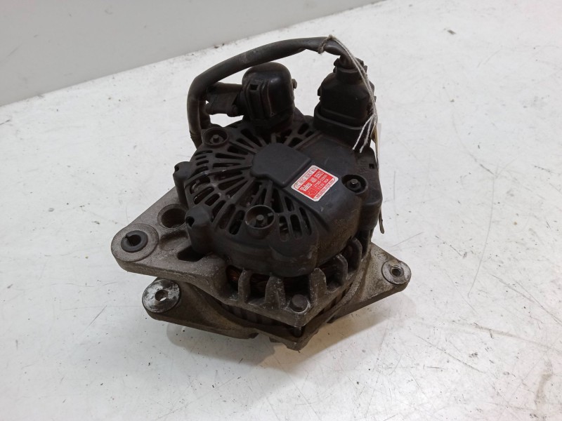 Recambio de alternador para hyundai getz (tb) 1.4 i referencia OEM IAM A0002655023  3730022650