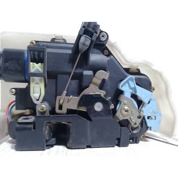 CERRADURA PUERTA DELANTERA DERECHA 1J0 973 715 