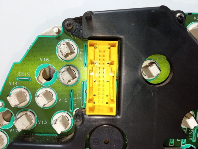 Recambio de cuadro instrumentos para citroën xsara (n1) 1.9 d referencia OEM IAM 21625583-0 21625582-2 