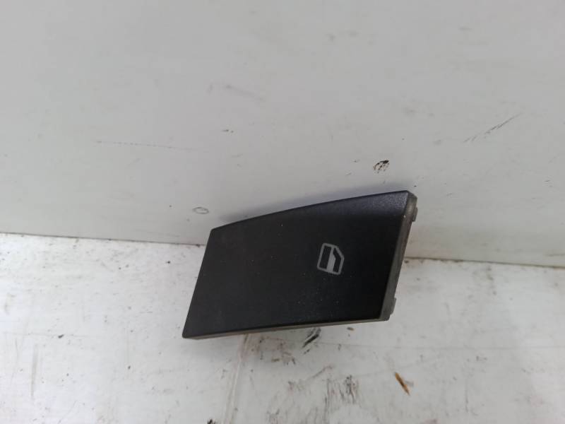 MANDO ELEVALUNAS DELANTERO DERECHO 6L0959856 