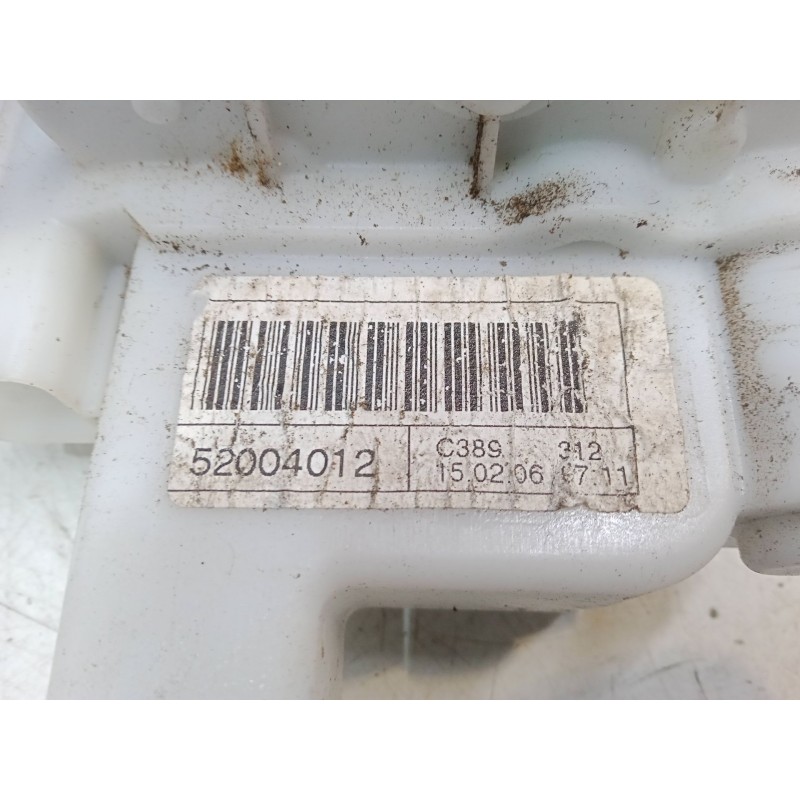 Recambio de cerradura puerta delantera izquierda para fiat 500 (312_) 0.9 (312axg1a, 312.axg11) referencia OEM IAM 52004012  