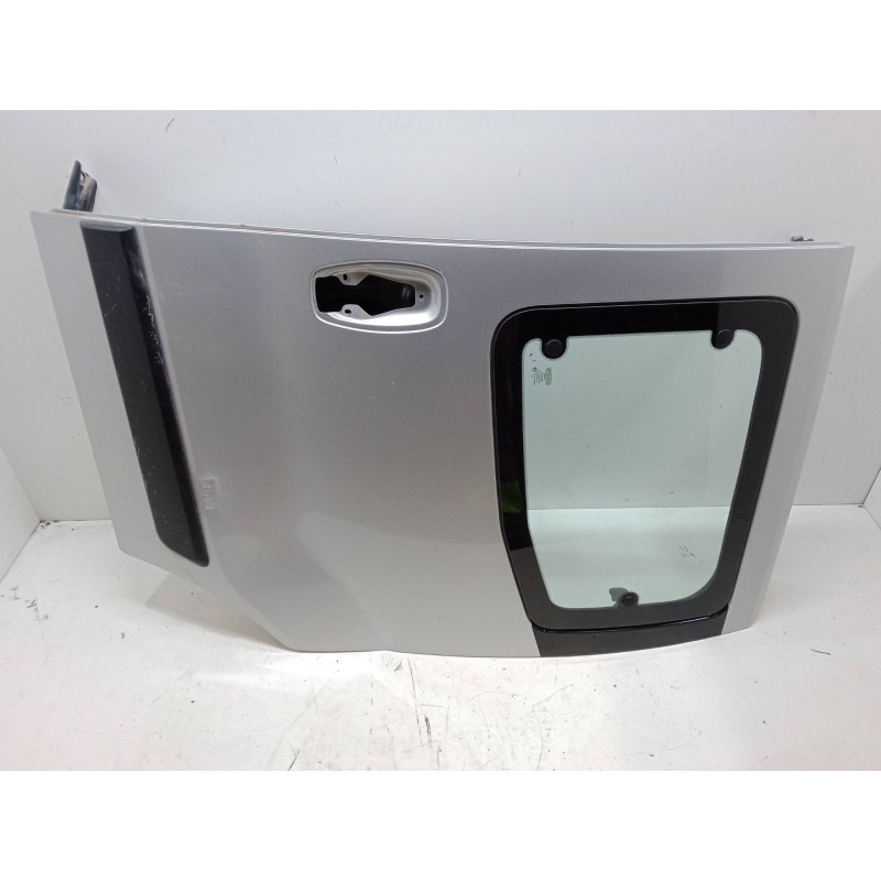 Recambio de puerta lateral corredera izquierda para peugeot bipper tepee 1.3 hdi 75 referencia OEM IAM   