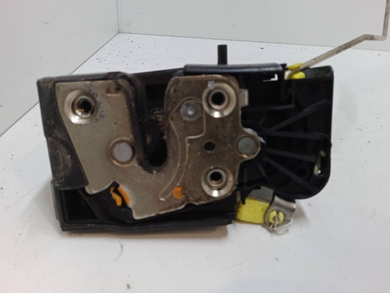 Recambio de cerradura puerta trasera izquierda para dacia sandero ii tce 90 (b8m1, b8ma) referencia OEM IAM   