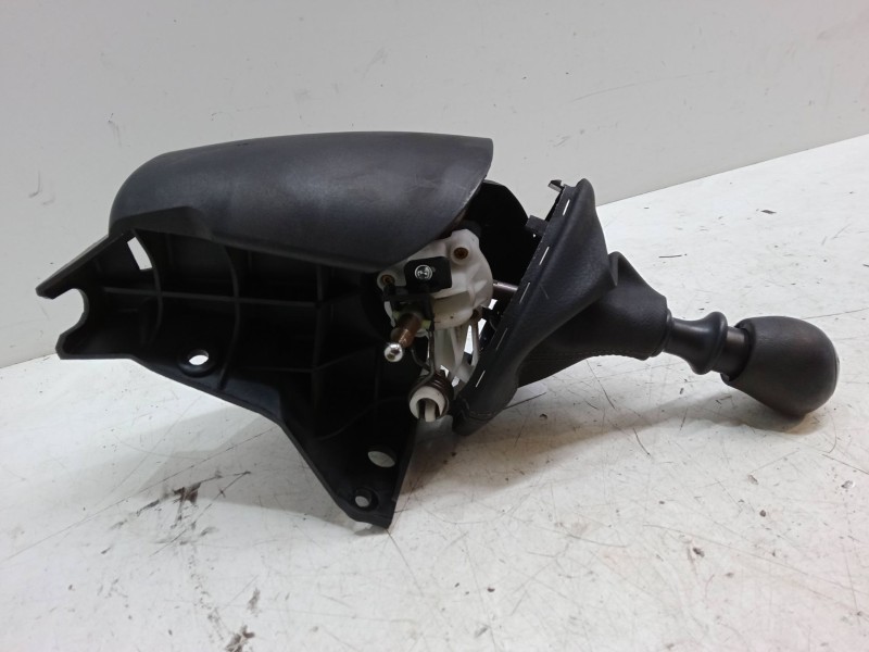 Recambio de palanca cambio para renault master ii furgoneta (fd) 2.5 dci 120 referencia OEM IAM   