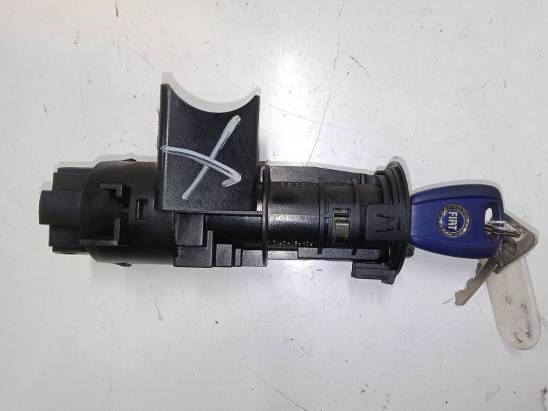 Recambio de clausor para fiat punto (188_) 1.2 natural power referencia OEM IAM 46528244  