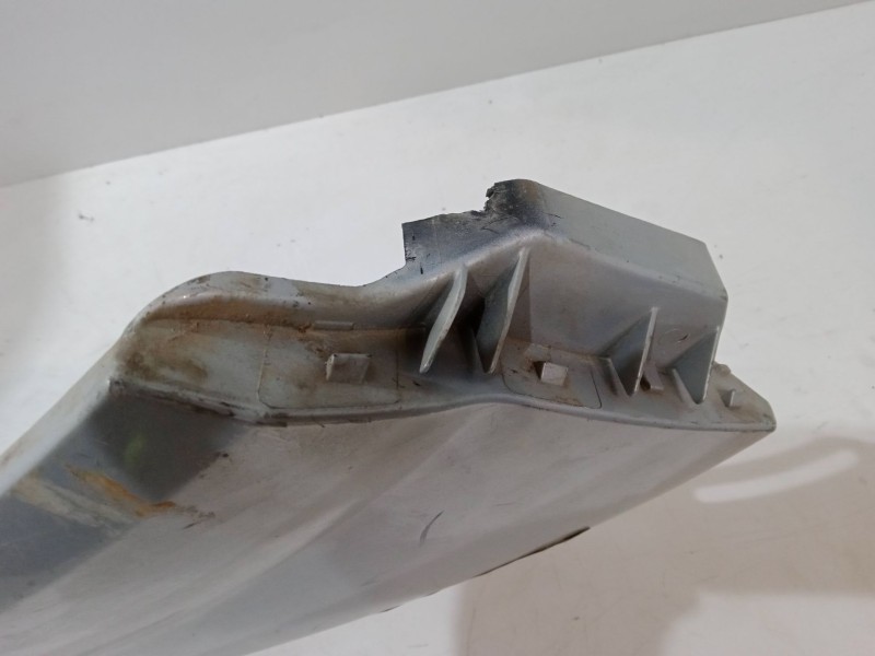 Recambio de aleta delantera izquierda para renault scénic ii (jm0/1_) 1.5 dci (jm02, jm13) referencia OEM IAM   