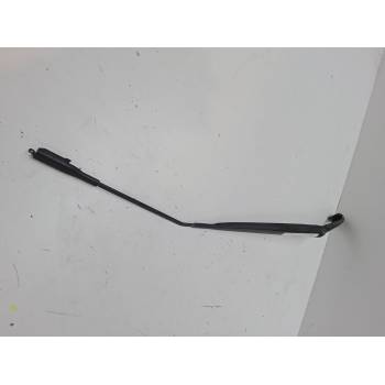 BRAZO LIMPIA DELANTERO DERECHO 