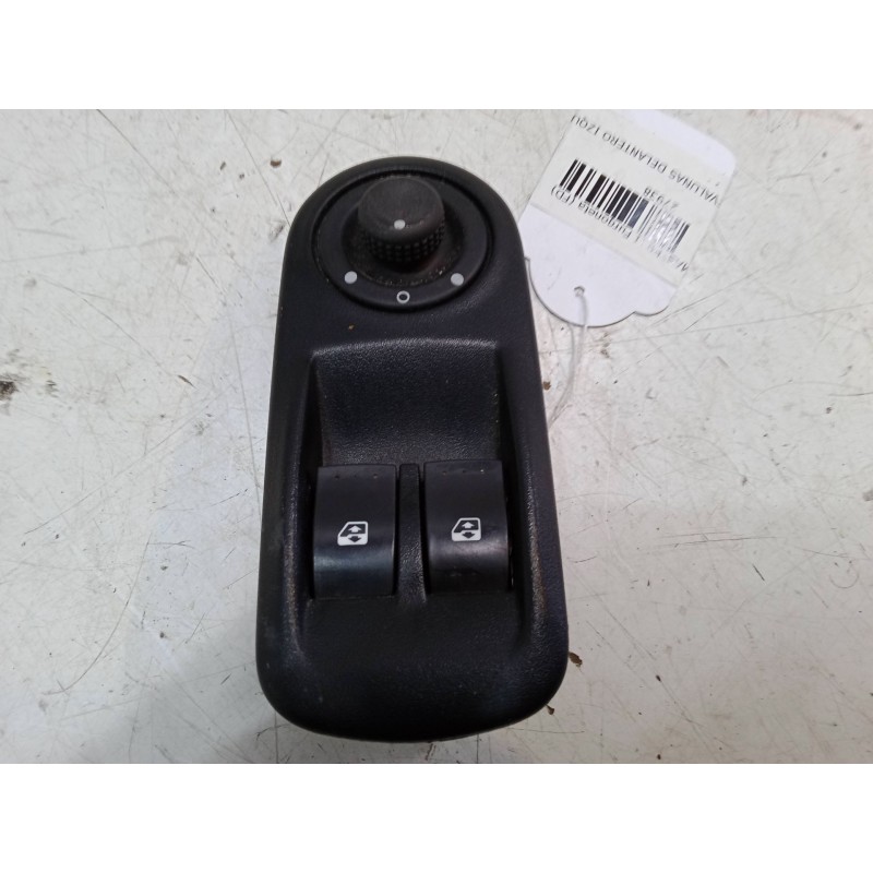 Recambio de mando elevalunas delantero izquierdo para renault master ii furgoneta (fd) 2.5 dci 120 referencia OEM IAM   