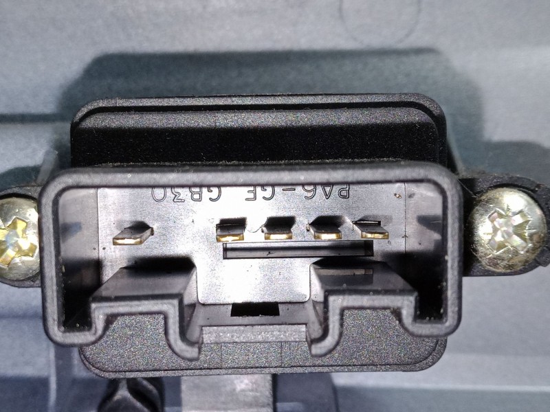 Recambio de mando elevalunas trasero izquierdo para mazda 2 (dy) 1.4 cd referencia OEM IAM   