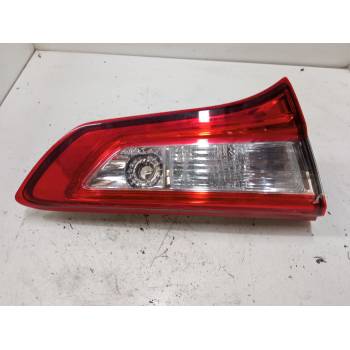 PILOTO TRASERO PORTON IZQUIERDO 815910D620 