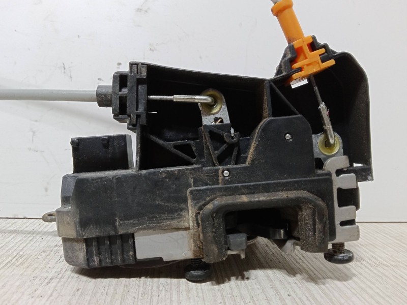 Recambio de cerradura puerta delantera izquierda para opel meriva a monospace (x03) 1.6 (e75) referencia OEM IAM   