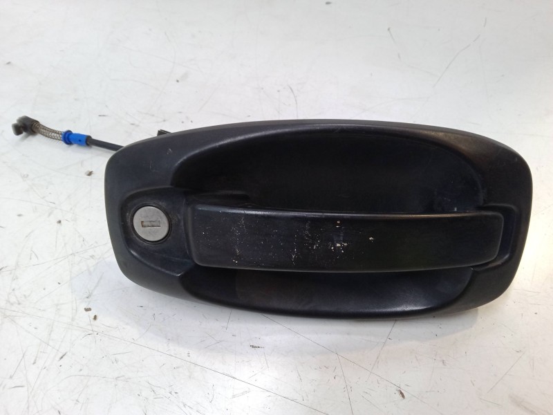 Recambio de maneta exterior puerta delantera izquierda para peugeot bipper tepee 1.3 hdi 75 referencia OEM IAM   