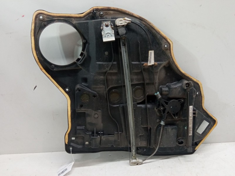 Recambio de elevalunas trasero derecho para mazda 2 (dy) 1.4 cd referencia OEM IAM   