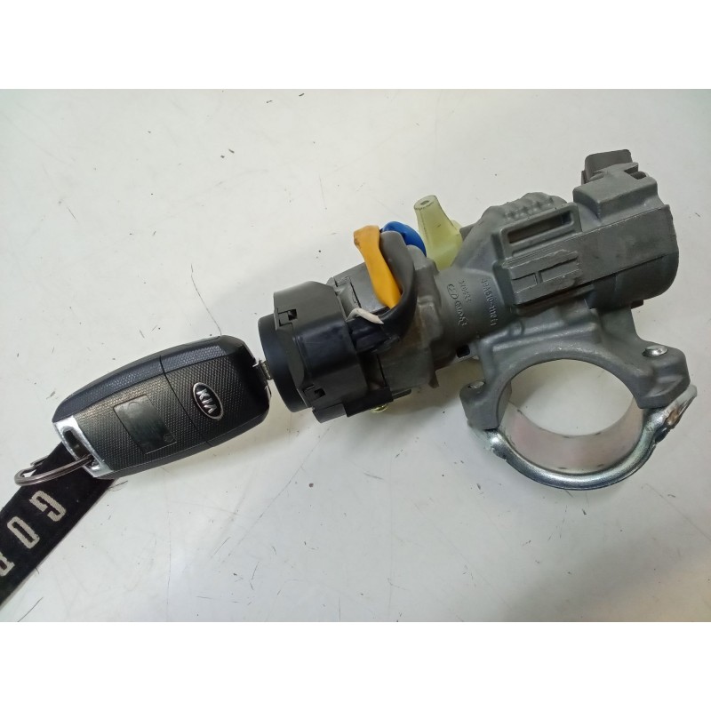 Recambio de clausor para kia carens iv 1.7 crdi referencia OEM IAM 49A61011101  