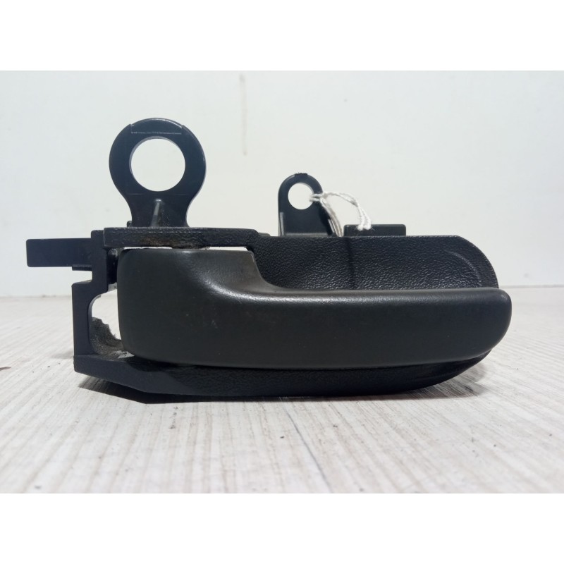 Recambio de maneta interior puerta delantera izquierda para toyota yaris (_p1_) 1.3 (ncp10_, scp12_) referencia OEM IAM   