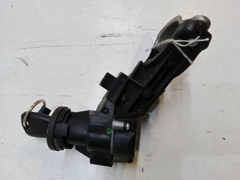 Recambio de clausor para peugeot bipper tepee 1.3 hdi 75 referencia OEM IAM 00519291080 61160701 0B365