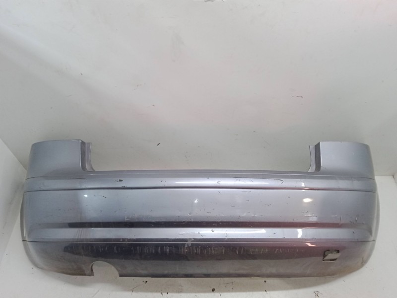 Recambio de paragolpes trasero para audi a3 sportback (8pa) 1.6 fsi referencia OEM IAM    Recambio de paragolpes trasero para audi a3 sportback (8pa) 1.6 fsi referencia OEM IAM