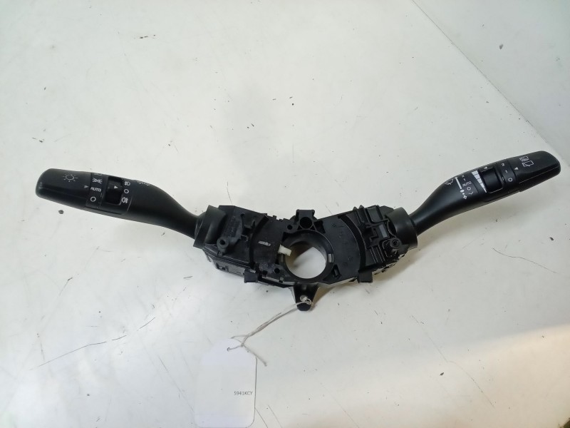 Recambio de mando luces para kia carens iv 1.7 crdi referencia OEM IAM   