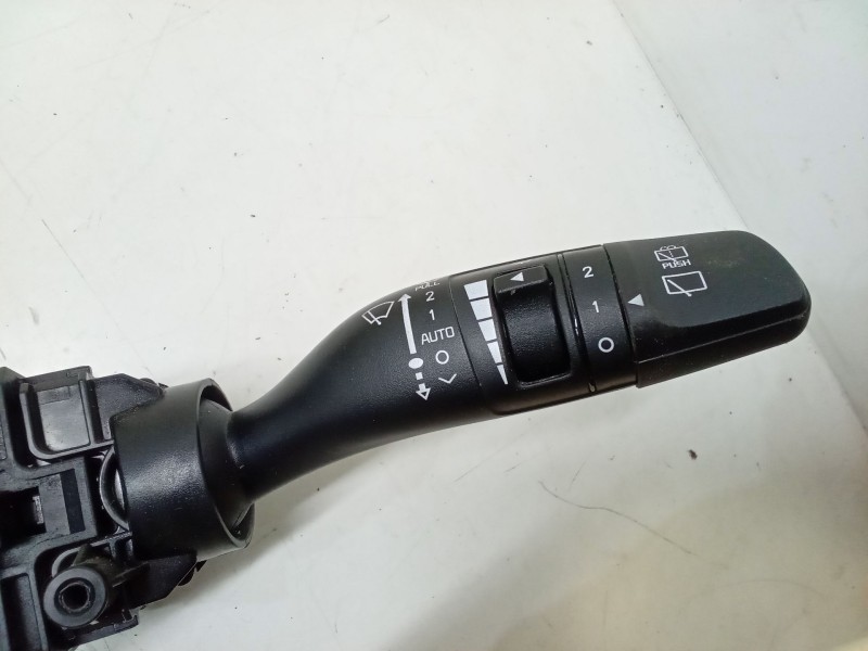 Recambio de mando luces para kia carens iv 1.7 crdi referencia OEM IAM   