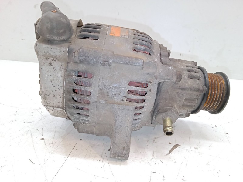 Recambio de alternador para rover 25 i hatchback (rf) 2.0 idt referencia OEM IAM YLE000010  1002132790