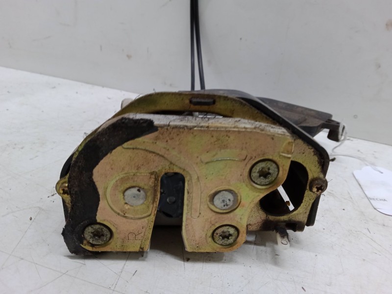 Recambio de cerradura puerta trasera derecha para mazda 2 (dy) 1.4 cd referencia OEM IAM   