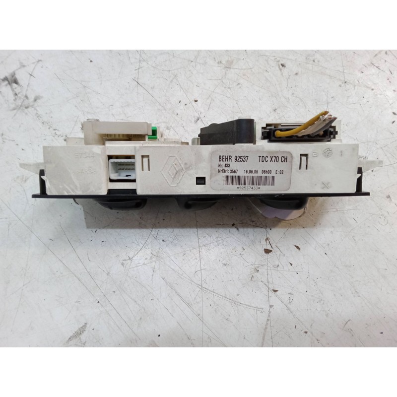 Recambio de mando calefaccion / a/a para renault master ii furgoneta (fd) 2.5 dci 120 referencia OEM IAM 92537TDCX70CH  