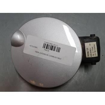 TAPA EXTERIOR COMBUSTIBLE 