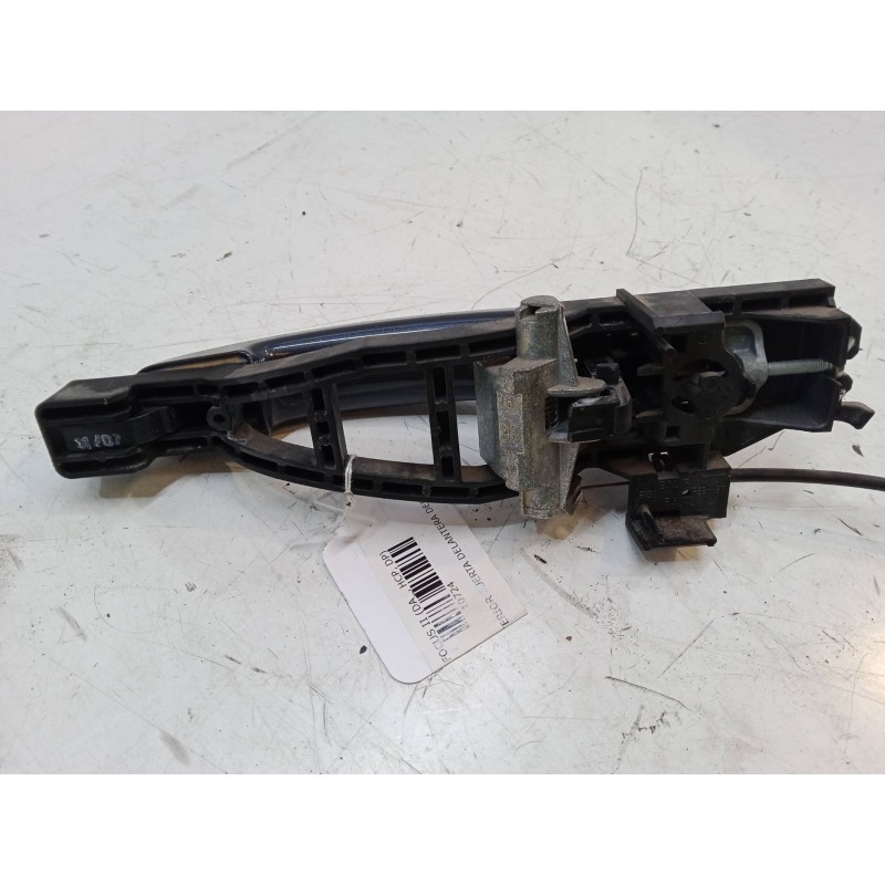 Recambio de maneta exterior puerta delantera derecha para ford focus ii (da_, hcp, dp) 2.0 tdci referencia OEM IAM    Recambio de maneta exterior puerta delantera derecha para ford focus ii (da_, hcp, dp) 2.0 tdci referencia OEM IAM