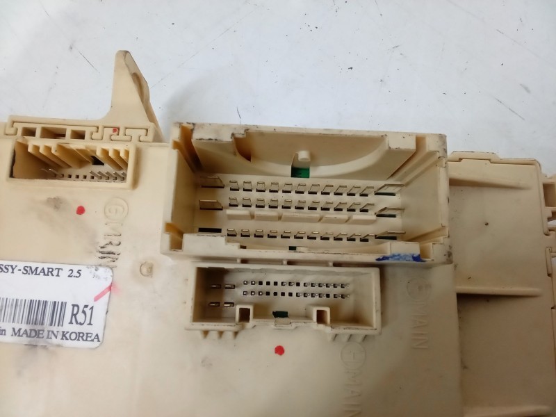 Recambio de caja reles / fusibles para kia carens iv 1.7 crdi referencia OEM IAM 91950-A4510-RP  