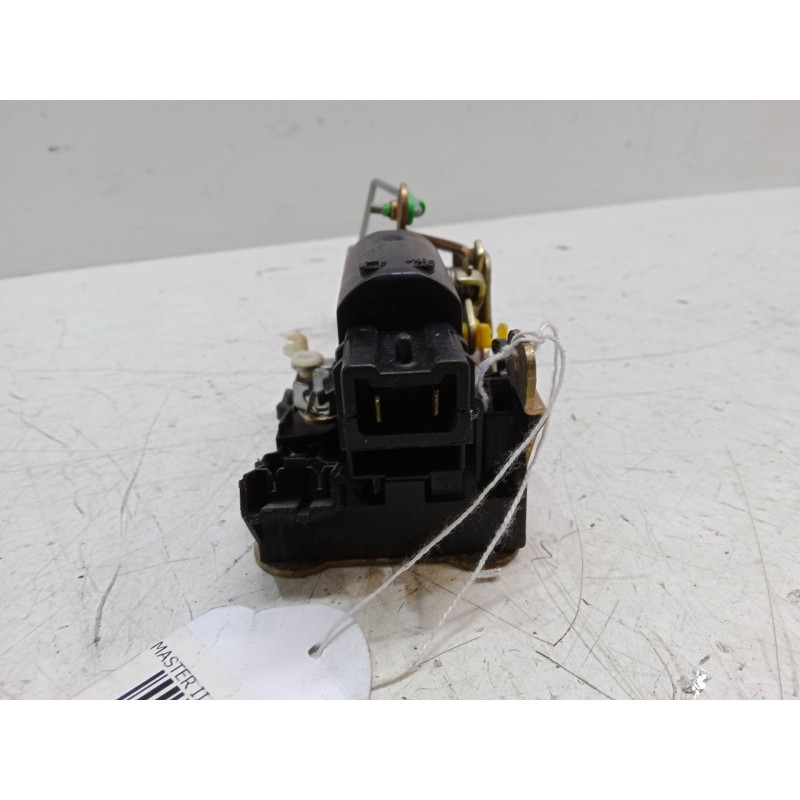 Recambio de cerradura puerta delantera derecha para renault master ii furgoneta (fd) 2.5 dci 120 referencia OEM IAM   