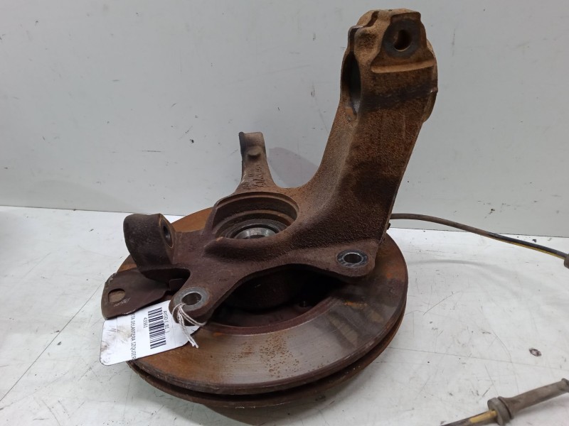 Recambio de mangueta delantera izquierda para toyota aygo (_b1_) 1.0 (kgb10_) referencia OEM IAM   