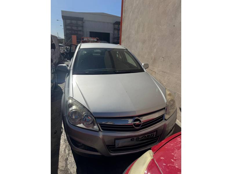OPEL ASTRA H (A04)