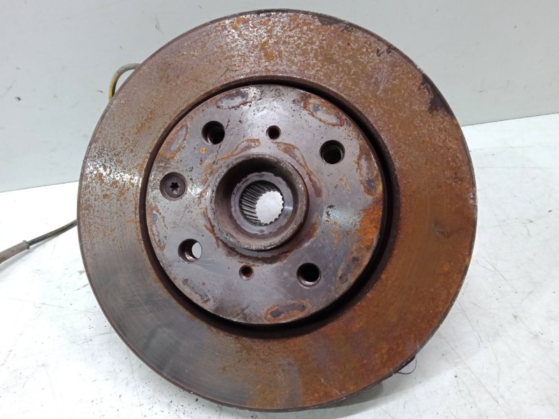 Recambio de mangueta delantera izquierda para toyota aygo (_b1_) 1.0 (kgb10_) referencia OEM IAM   