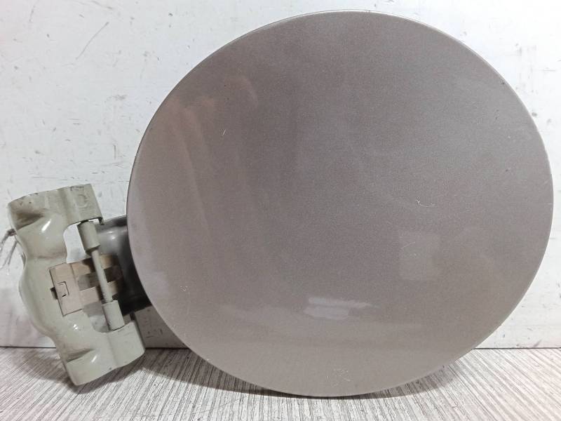 TAPA EXTERIOR COMBUSTIBLE 