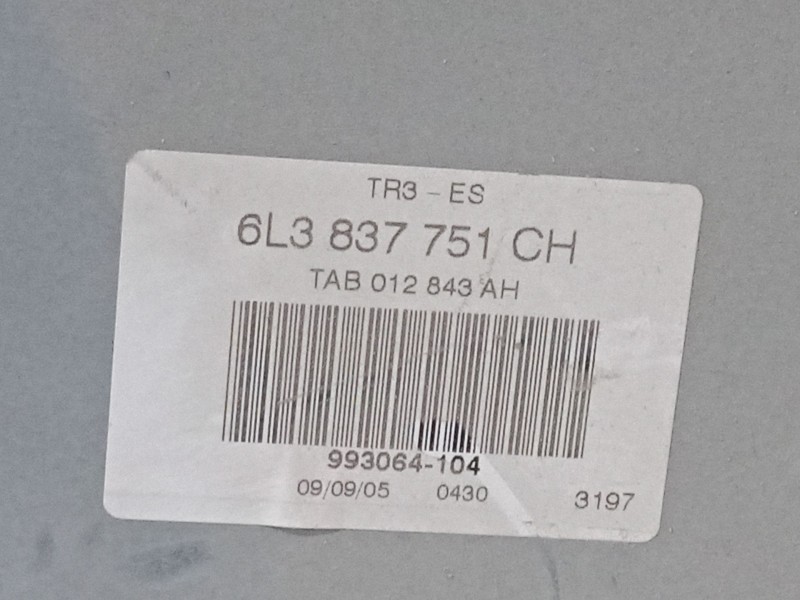 Recambio de elevalunas electrico delantero izquierdo para seat ibiza iii (6l1) 1.9 tdi referencia OEM IAM 6L3837751CH  